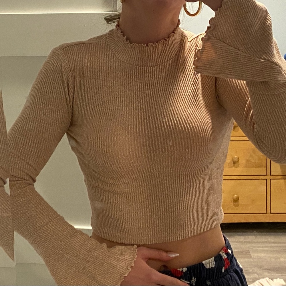 Forever 21 pink blouse/ sweater knit long sleeve